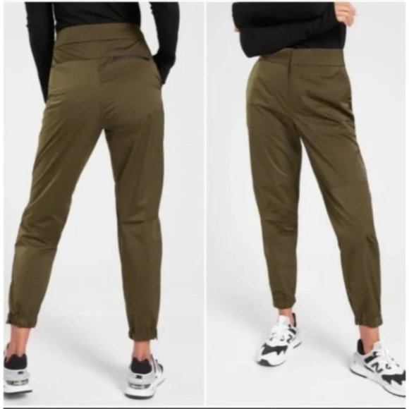 Athleta Radiant Jogger Womens 6 Green Tapered Pants Snap Tab Ankle Cuffs